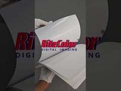 Papel fotográfico brillante microporoso RC 4R A4