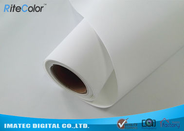 Rollo mate de la tela de la lona del poliéster 300D×300D para las impresoras anchas del formato