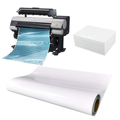 Papel frontal con recubrimiento brillante para material de etiqueta